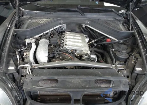 2011 BMW X5 xDrive35D из США, поврежденный, VIN 5UXZW0C54BL369201